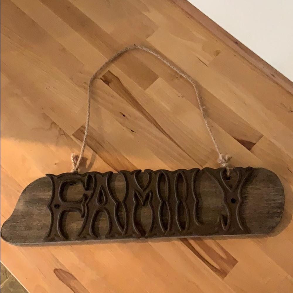 Family sign